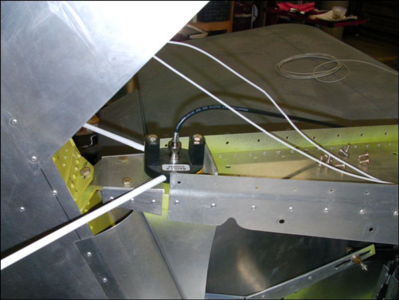 Install VOR antenna cable