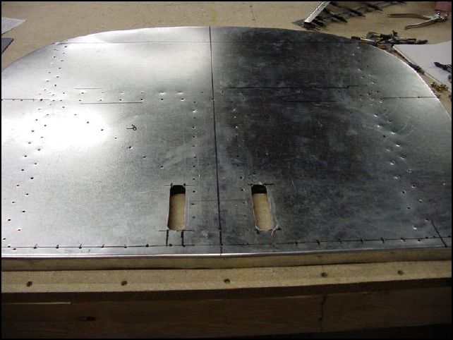 Cut out the slots at this time.