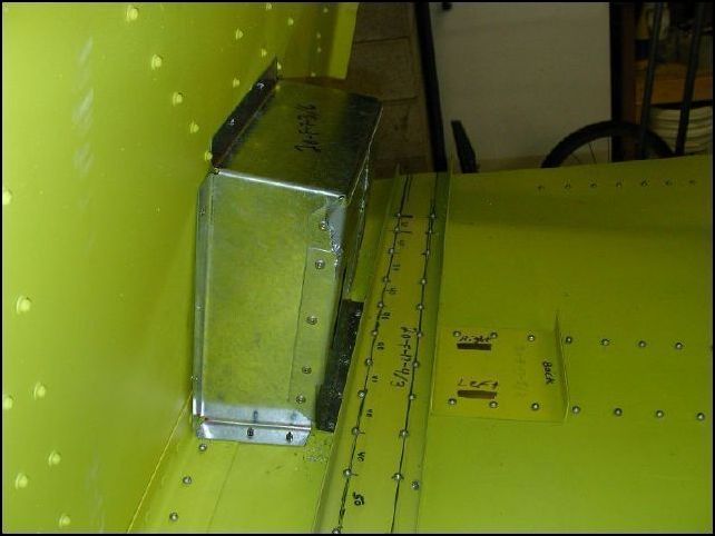 Anohter angle of the steering box.  I forgot to take a picture after it was riveted, but you get the idea.