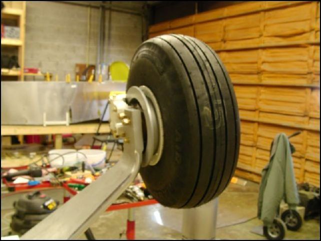 another image of the main gear