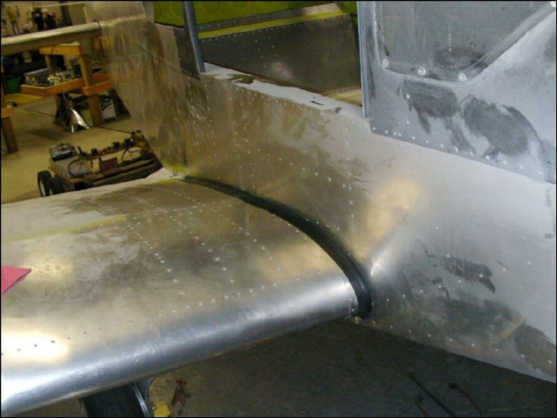 Install wing root seals